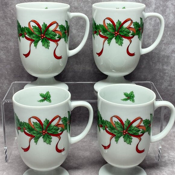 4 Vintage Footed Christmas Mugs Berries & Bows Pattern Cups by Wicks N' Sticks - Picture 2 of 9